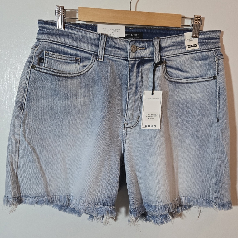 NWT- Women's Judy Blue Denim Shorts